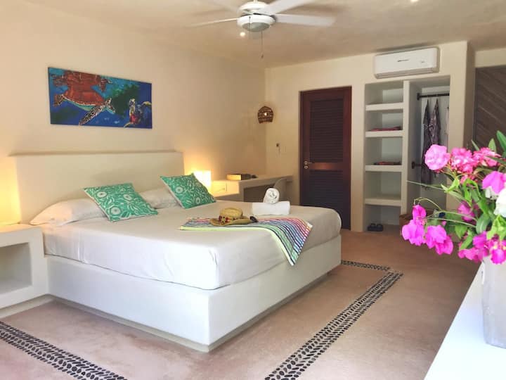 Mexico Casa Plamar King Room